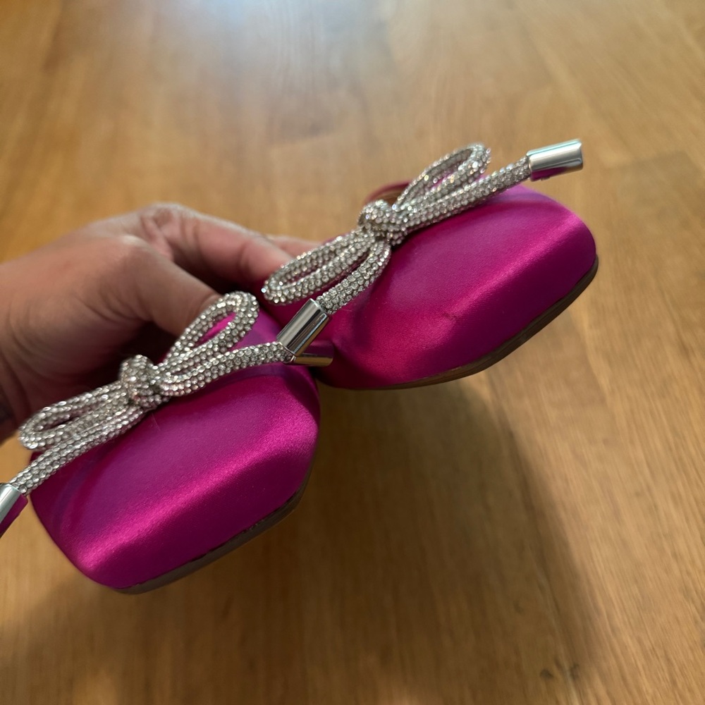 Torrid 9WW Double Wide Hot Pink Satin Rhinestone Bow Slip On Flats - Picture 5 of 9